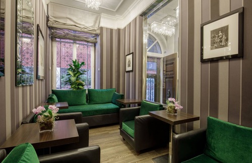 Rione XVIII Castro Pretorio Hotel | Hotel Royal Court