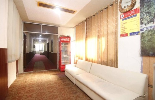 G-6 Sector Hotel | Hotel Royal Home