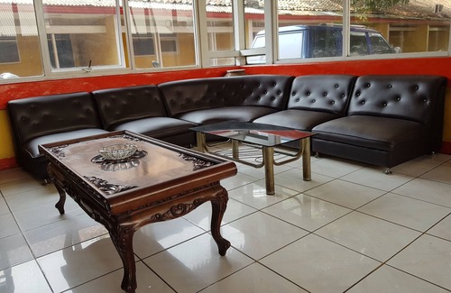 Gambir Bed & Breakfast | Hotel Royal Juanda