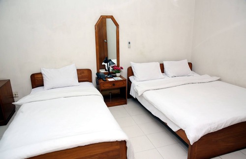Dhaka Hotel | Hotel Royal Palace