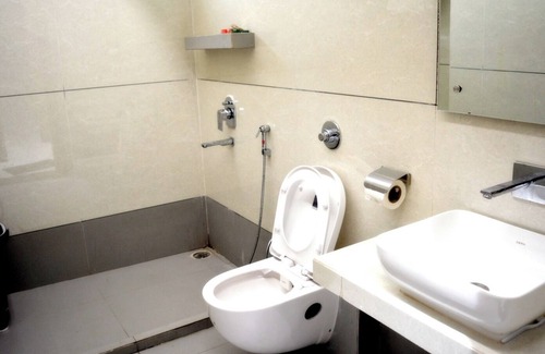 Bhopal Hotel | Hotel Royal Pixel