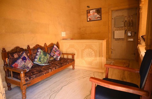 Jaisalmer Hotel | Hotel Royal Queen Jaisalmer