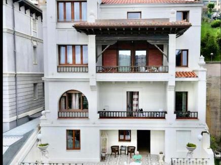 Santander Hotel | Hotel Royal Suite Santander
