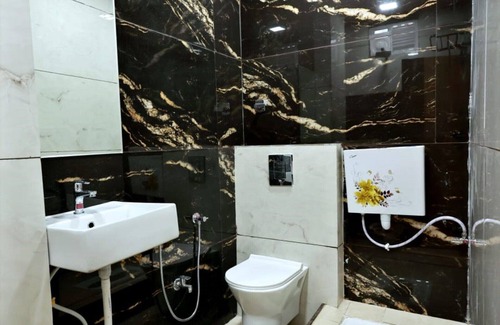 Ajmer Hotel | Hotel royal suites Ajmer AC Rooms