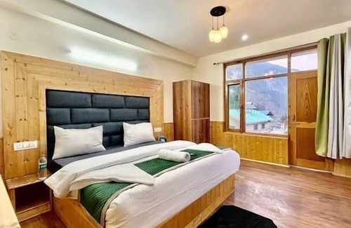 Manali Hotel | Hotel Royal Valley