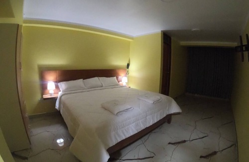 Independencia Hotel | Hotel Royals