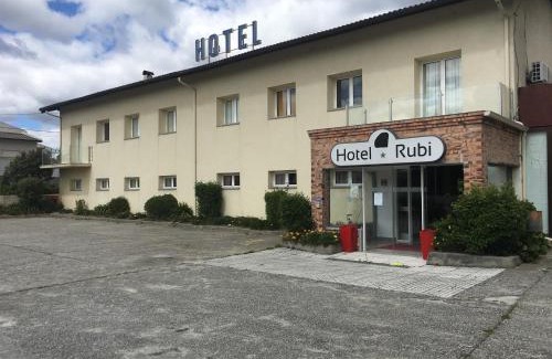 Viseu Bed & Breakfast | Hotel Rubi