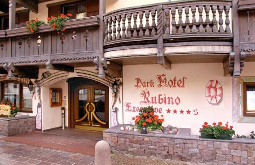 Campitello di Fassa Hotel | Hotel Rubino Deluxe