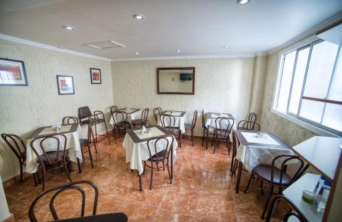 Downtown Santiago Hotel | Hotel Sahara Inn