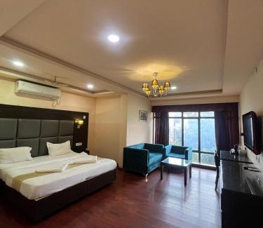 Hyderabad Hotel | Hotel Saiprakash