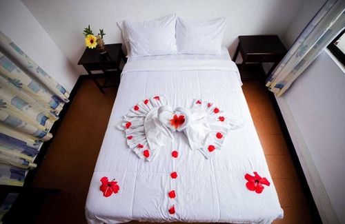 Bahia de la Academia Hotel | Hotel Salinas