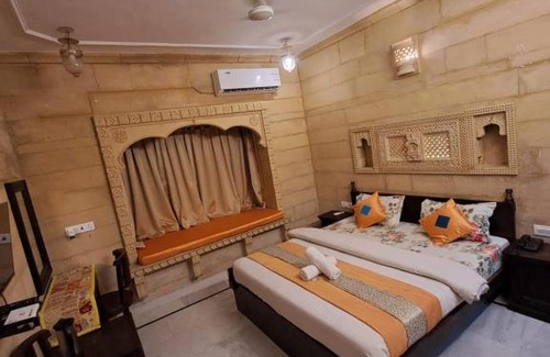 Amar Sagar Pol Hotel | Hotel Samar Villa Jaisalmer