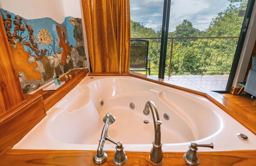 Manuel Antonio Hotel | Hotel San Bada Resort & Spa