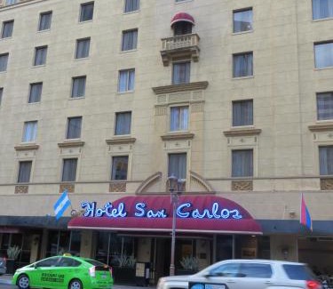 Downtown Phoenix Hotel | Hotel San Carlos