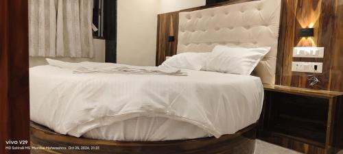 Azad Maidan House | Hotel Sanjari International