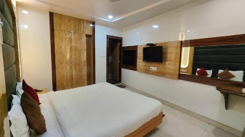 Gorakhpur Hotel | Hotel Sapphire Inn