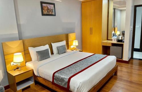Gomti Nagar Hotel | Hotel Sarvin