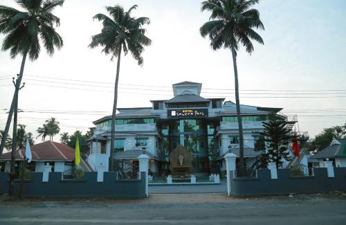 Thrissur Hotel | Hotel Savera Park