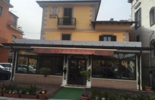 Isola del Liri Hotel | Hotel Scala alla Cascata