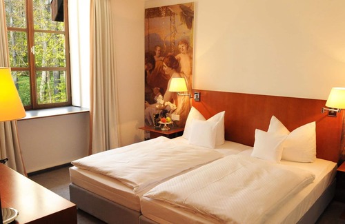 Loschwitz Hotel | Hotel Schloss Eckberg - Comfort Room in the Kavaliershaus