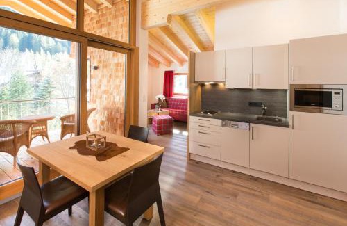 Sankt Anton am Arlberg Hotel | Hotel Schwarzer Adler - Sport & Spa