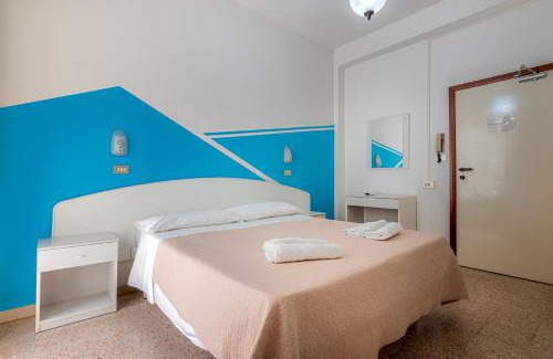 San Giuliano a Mare Hotel | Hotel Serafini