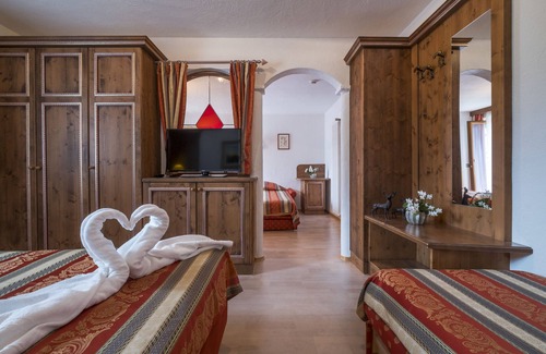 Pedraces Hotel | Hotel Serena