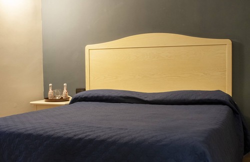 Naples Hotel | HOTEL SERENA