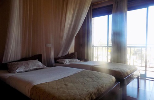 Mbarara Hotel | Hotel Shine Sunet