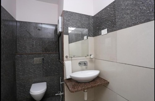 Bhojpur House | Hotel Shiv Shakti, Kiratnagar, Madhya Pradesh
