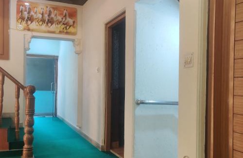 Paltan Bazaar Hotel | Hotel Shiva Palace