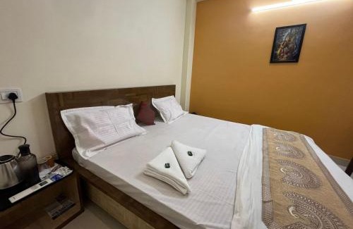 Ujjain House | Hotel SHIVASHRAY Luxury Stays & Inn