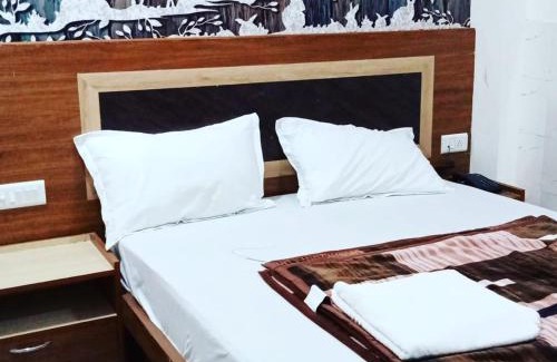 Ahmedabad House | HOTEL SHREE KRISHNA