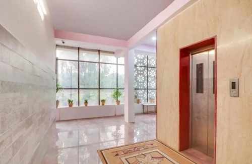 Allahabad House | Hotel Shree Urmila, Prayagraj