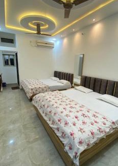 Omkareshwar Hotel | Hotel Shrinath ji Omkareswar