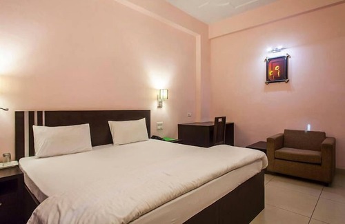 Vrindavan Hotel | Hotel Shubham Majesty