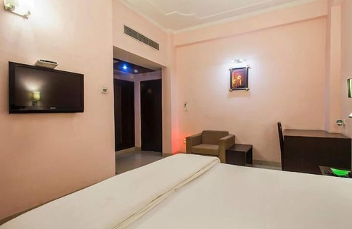 Vrindavan Hotel | Hotel Shubham Majesty