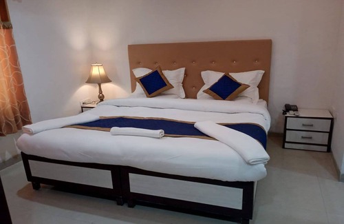 Badarpur Hotel | Hotel Shyam Palace