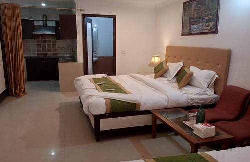 Badarpur Hotel | Hotel Shyam Palace