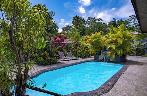 La Fortuna Apartment | HOTEL SIERRA ARENAL - QUADRUPLE ROOM