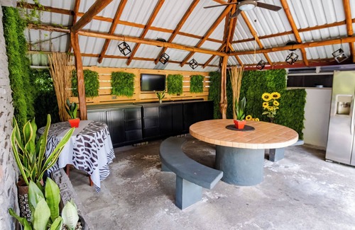 La Fortuna Apartment | HOTEL SIERRA ARENAL - QUADRUPLE ROOM