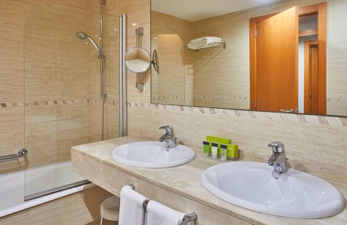 Santa Cruz de Tenerife Hotel | Hotel Silken Atlántida Santa Cruz