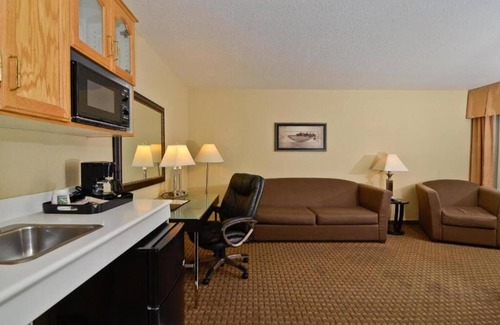 Rampart Village Hotel | Hotel Silver Lake