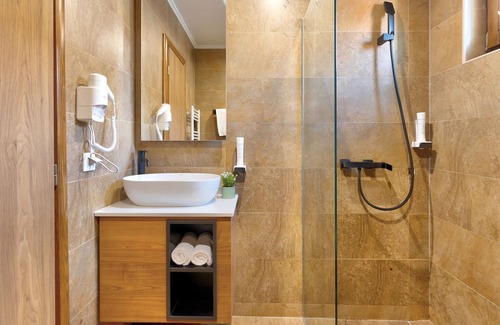 Mostar Old Town Hotel | Hotel Sinan Han