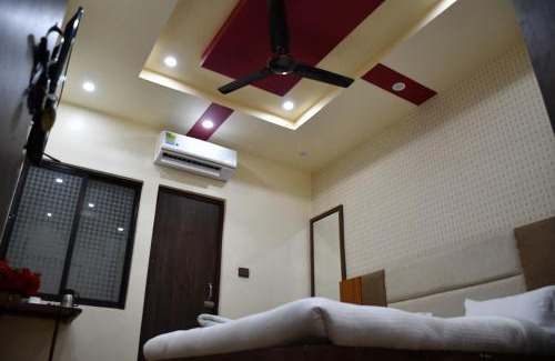 Bareilly Hotel | Hotel Sindhu