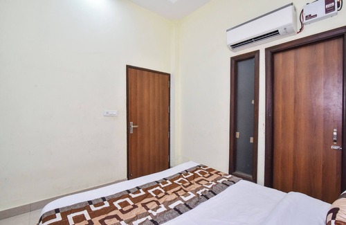 Amritsar Hotel | HOTEL SK PLAZA