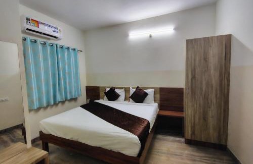Yeshwanthpur Hotel | Hotel SKY INNs