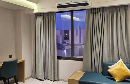 Gandhinagar Hotel | Hotel Skyro Inn