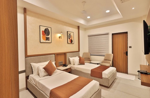 Rau Hotel | Hotel Skyvista