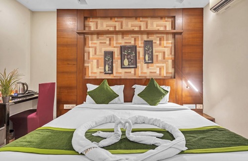 Shamshabad Hotel | Hotel SM Deccan Park Airport Zone